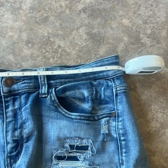 Judy Blue Women's Ripped Jean Shorts - Light Blue - Picture 4 of 5